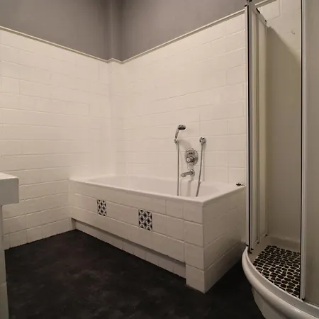 Apartment 1er Etage Reine Cannes